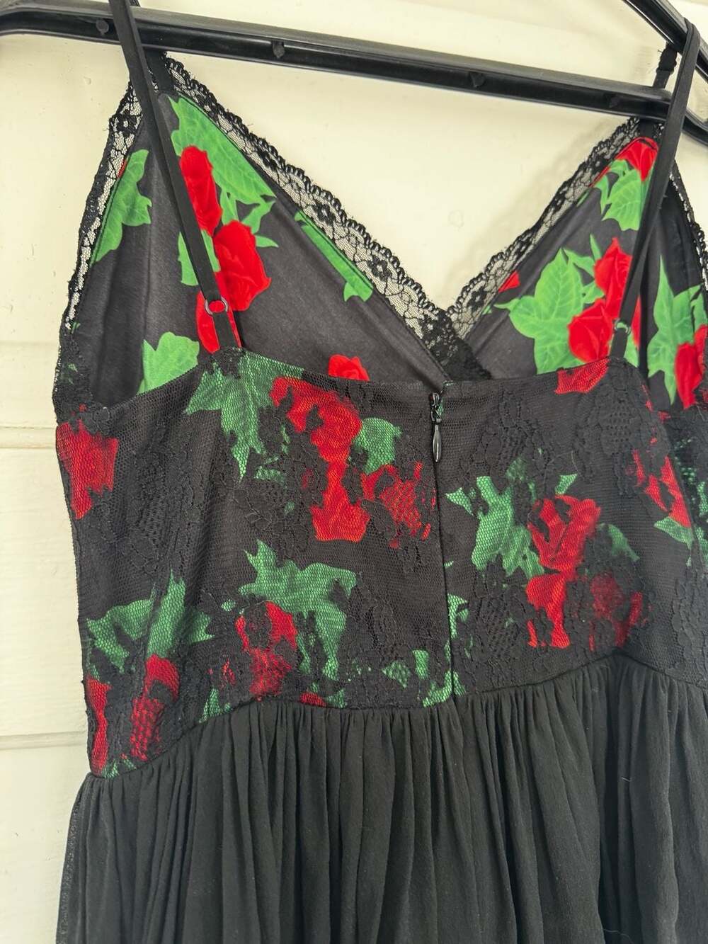 Vintage 90s Betsey Johnson Evening Slip Silk Lace Roses Dress Black & Red 0 - Picture 4 of 9